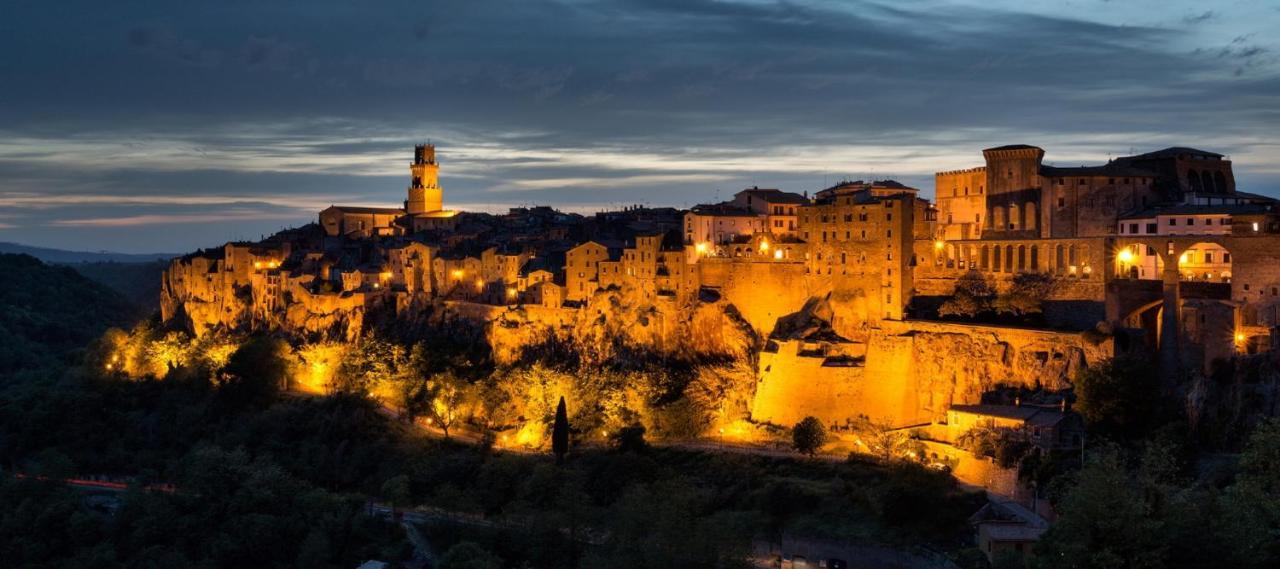 Residenza Pitigliano Gens Petilia - Nuova Gestione Hotel Exterior photo