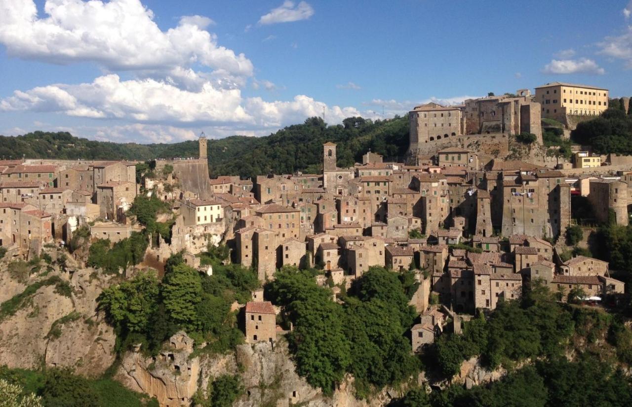 Residenza Pitigliano Gens Petilia - Nuova Gestione Hotel Exterior photo