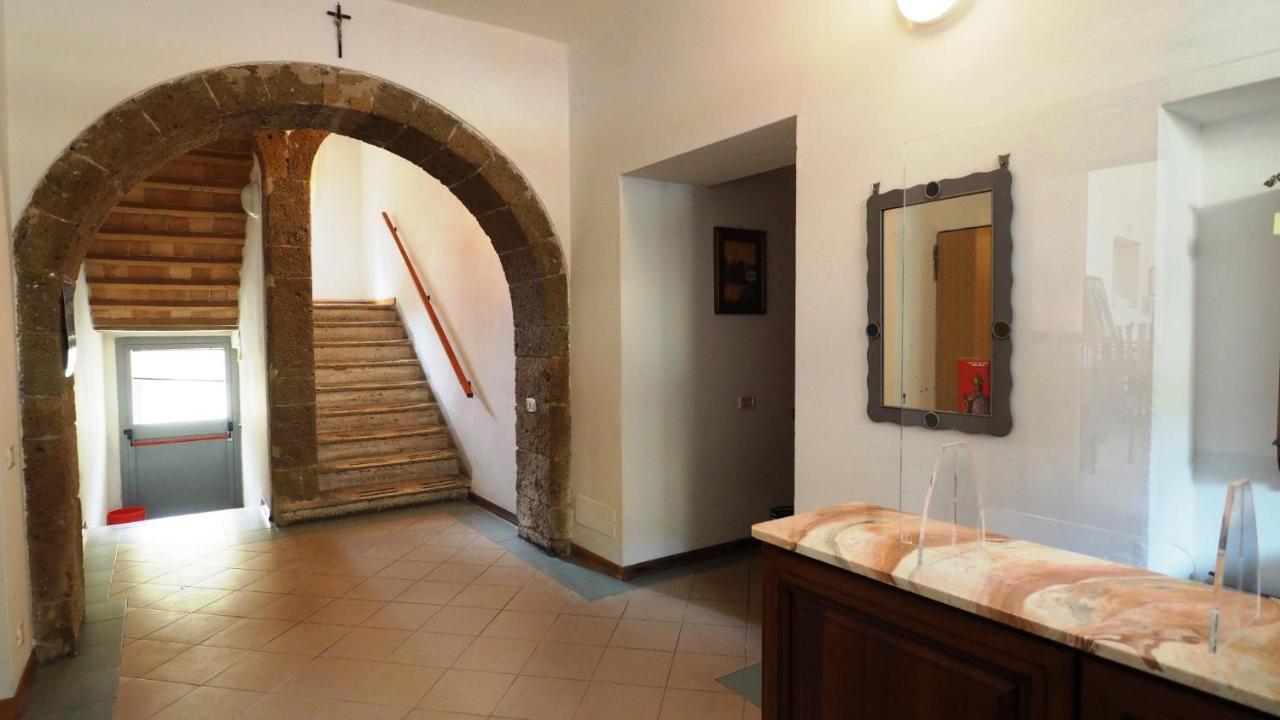 Residenza Pitigliano Gens Petilia - Nuova Gestione Hotel Exterior photo